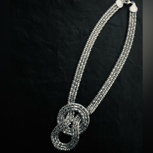 Silver tone, multi strand knot necklace. - Picture 6 of 6